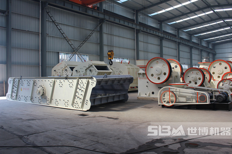 破碎機(jī)廠家車(chē)間圖片