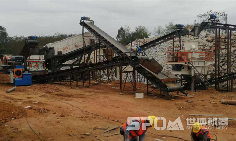 半移動干式機(jī)制砂生產(chǎn)線