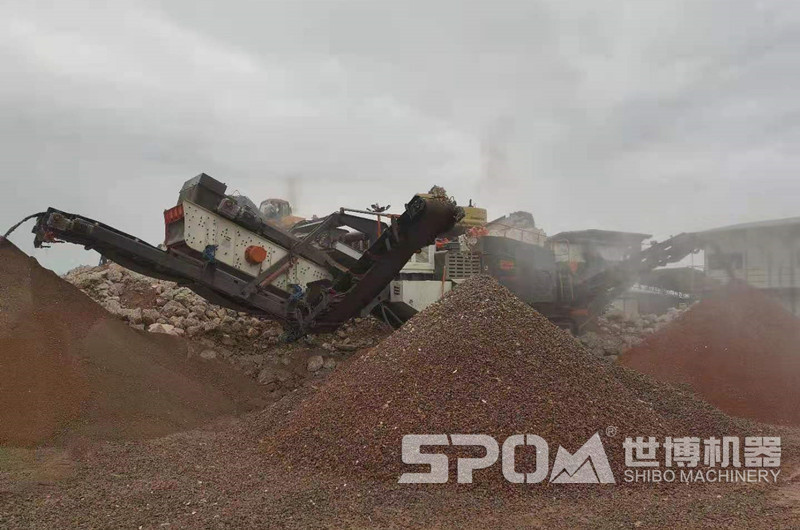 建筑垃圾破碎制砂現場
